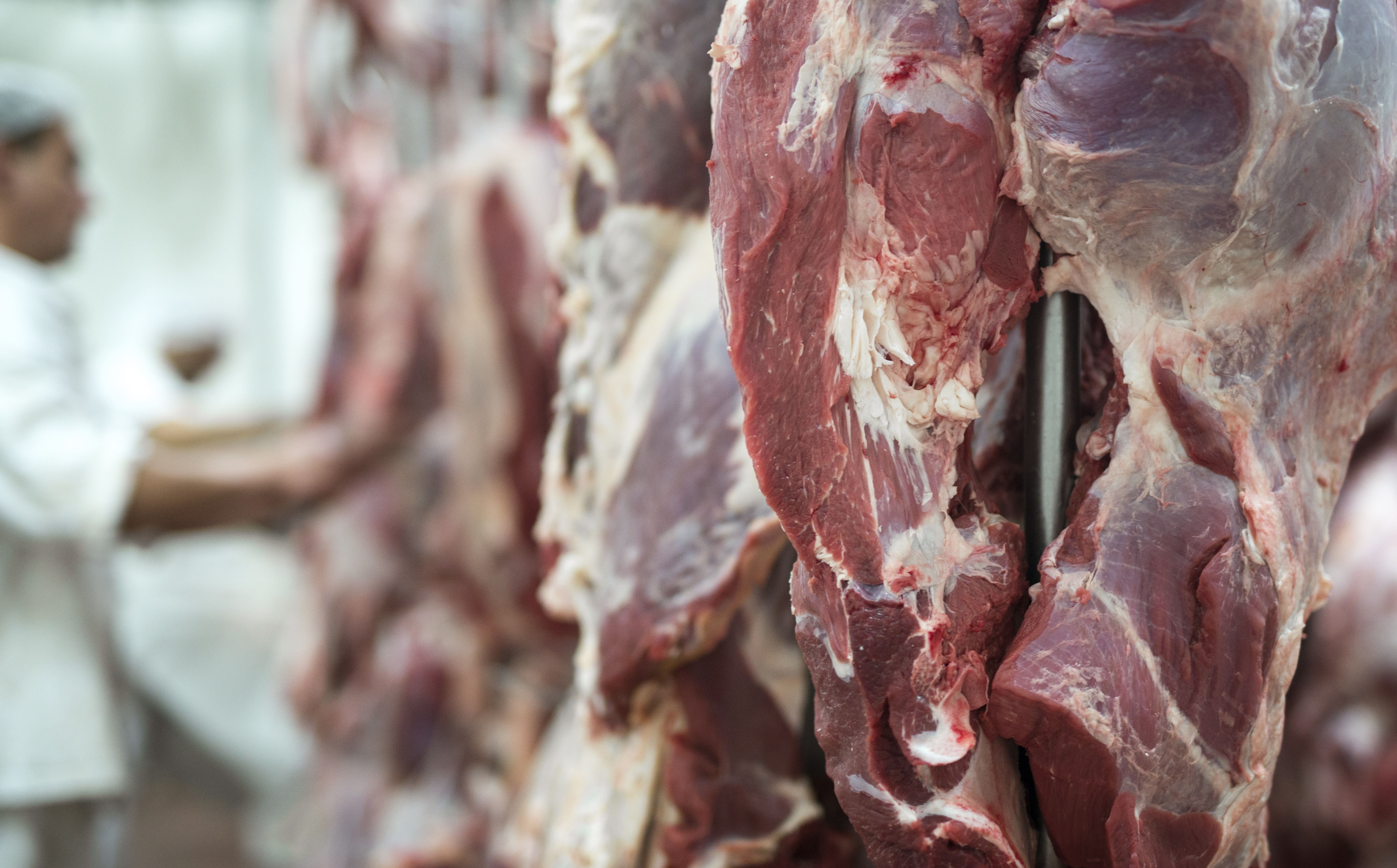 https://www.freepik.com/free-photo/fresh-red-meet-butchery-worker-working-background_11135334.htm#page=4&query=meat&from_query=%D0%BC%D1%8F%D1%81%D0%BE&position=23&from_view=search