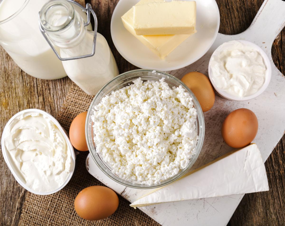 https://ru.freepik.com/free-photo/milk-products-dairy-dairy_10787366.htm#query=молочная%20продукция&position=30&from_view=search&track=ais