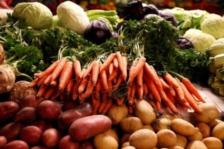 В Курской области снизились цены на плодоовощную продукцию