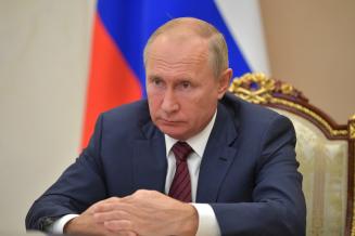 Путин поручил определить перечни основных сельскохозяйственных культур и видов животных